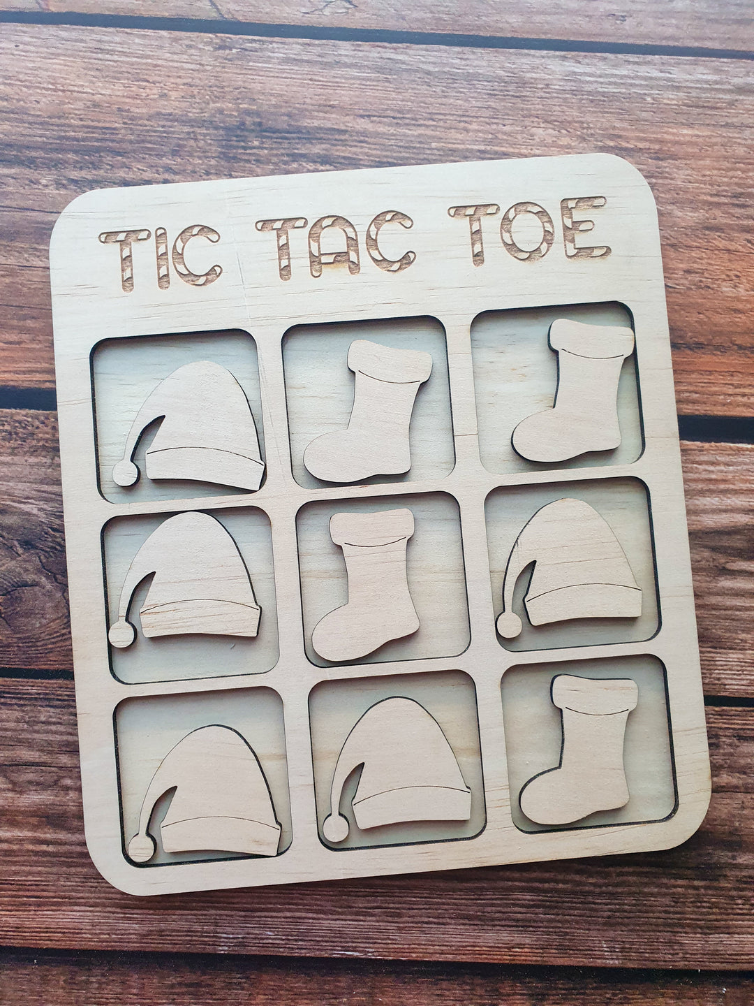 Tic Tac Toe Christmas Edition