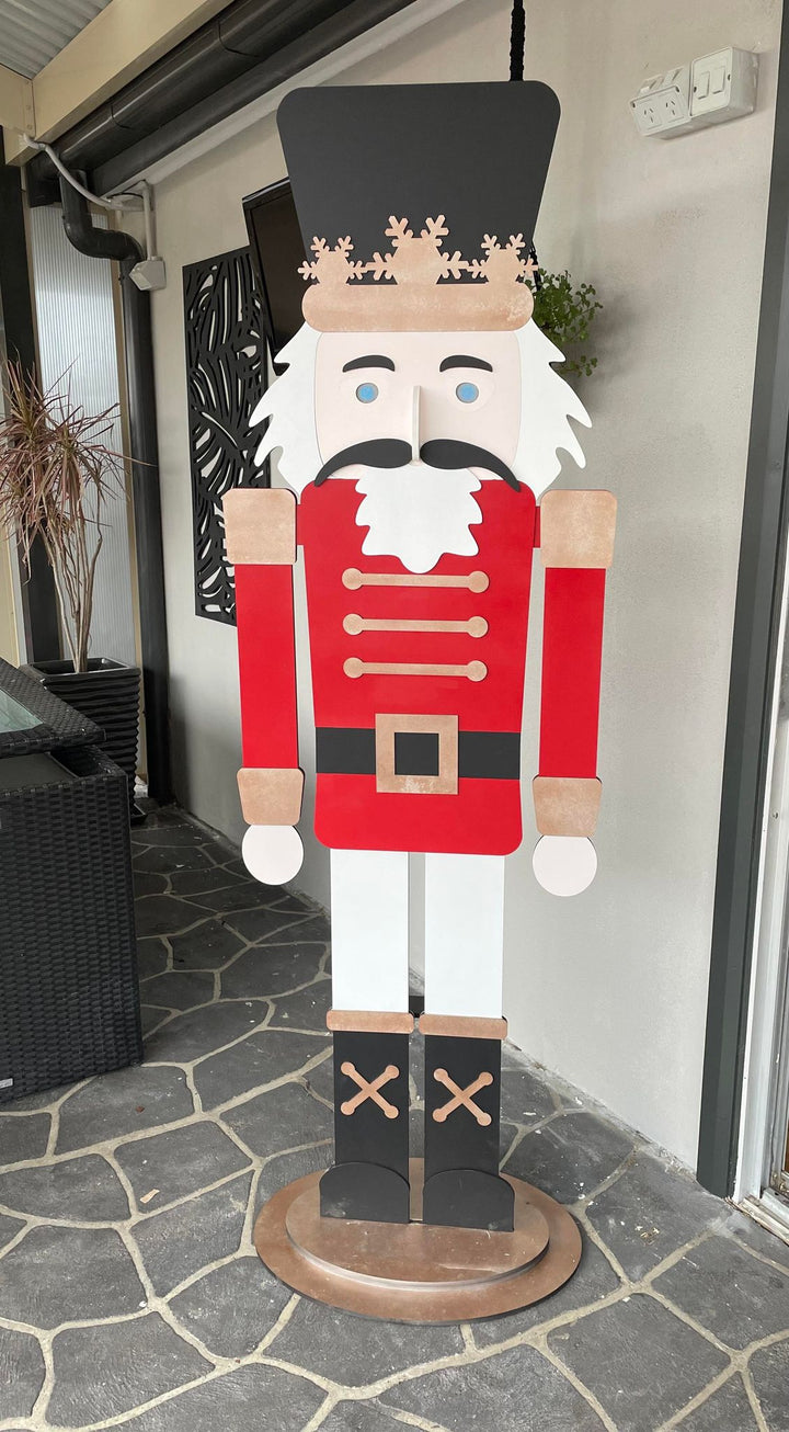King Nutcracker Cut Out (EMAIL US FOR A QUOTE FOR SHIPPING)