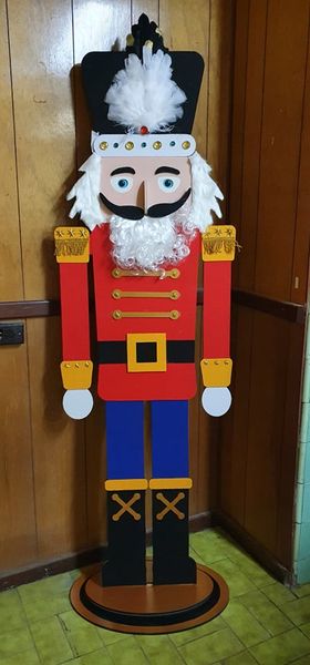 King Nutcracker Cut Out (EMAIL US FOR A QUOTE FOR SHIPPING)